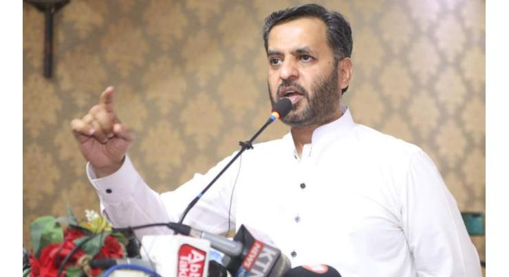 Kamal leads World Heart Day commemoration with Maroof Hospital, Serena Hotels