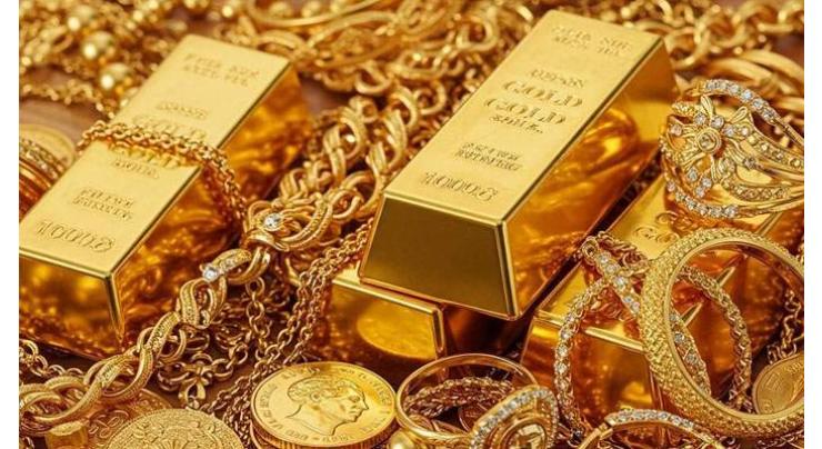 Gold price in Pakistan crosses Rs. 400,000 Per Tola for first time