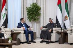 رئيس الدولة ورئيس وزراء العراق يبحثان علاقات البلدين والتطورات ..