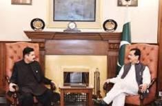 Acting President Gilani visits Peshawar, briefed o ..