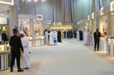 معرض "الإمارات للعطور والعود" يواصل فعالياته بإكسبو الشارقة