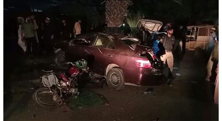 One killed in Karachi traffic mishap