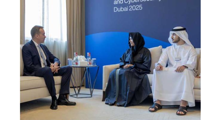 Latifa bint Mohammed meets with WEF President