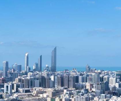 12,309 مبان منجزة في أبوظبي خلال النصف الأول من 2025
