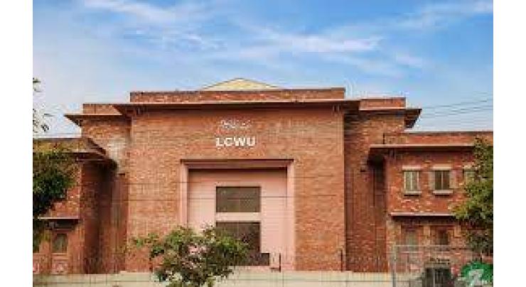 LCWU holds online closing ceremony of women empowerment, mentoring programme