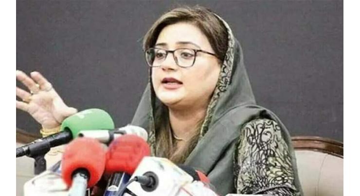Azma praises CM Maryam over renovation of historic bazaars