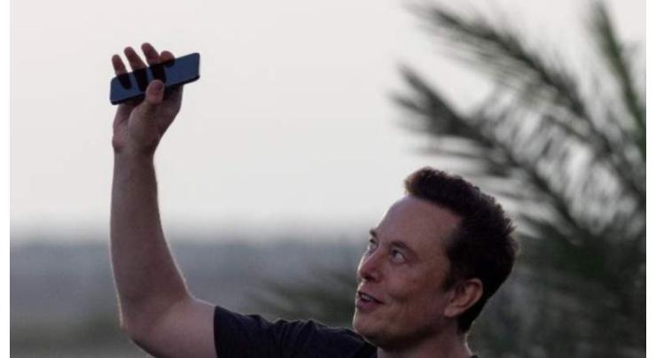 SpaceX is developing AI-powered smartphone, report claims