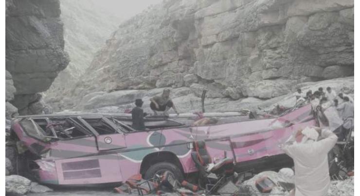 At least 24 killed as passenger bus plunges into ravine in Balochistan's Zhob