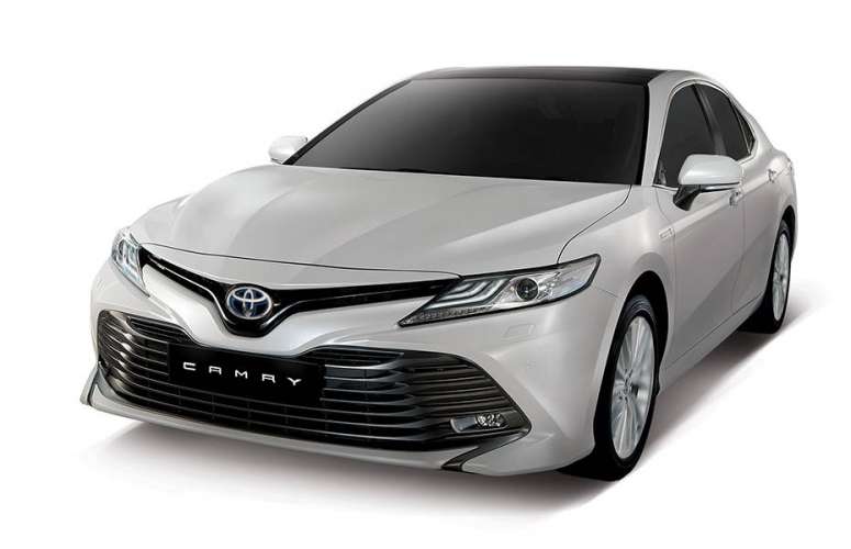 Toyota Camry High Grade 2021 Price in Pakistan Pictures & Specs
