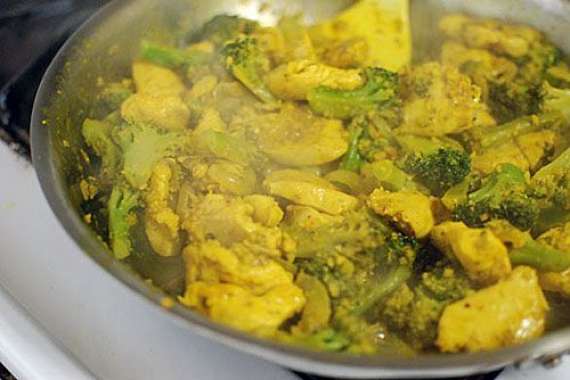 Haldi Chicken Recipe In Urdu