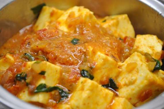 Reshmi Chicken And Paneer Masala Recipe In Urdu