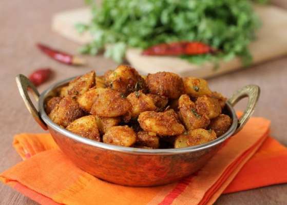 Stir Fry Masala Aloo Recipe In Urdu