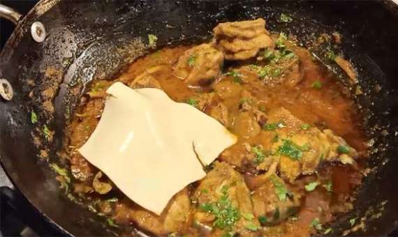 Cheesy Chicken Karahi Recipe In Urdu