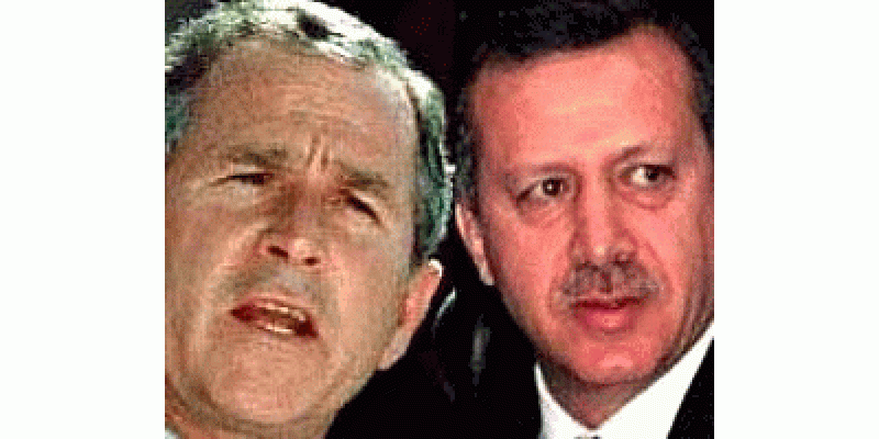 America Or Turkey k ittehad main dararain par rahi hain