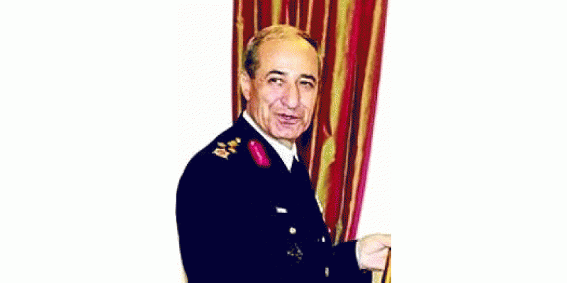 Turk Air Chief Marshel Ki Giraftari