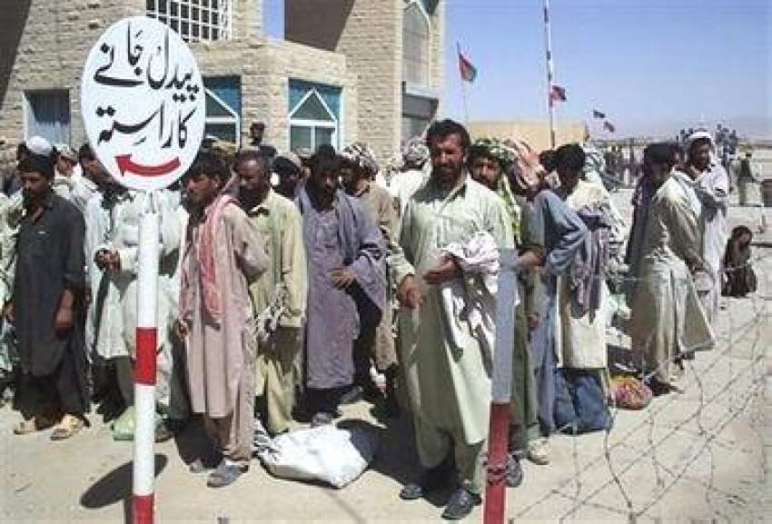 پاکستان سے رہائی پانے والے افغان قیدی چمن بارڈر کے راستے ..