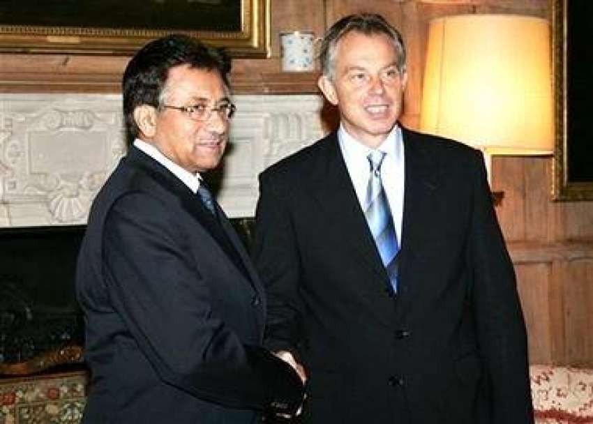 لندن، صدر مشرف اور برطانوی وزیر اعظم ٹونی بلئیر کے درمیان ..