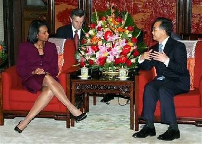 بیجنگ،امریکی وزیر خارجہ کونڈولیزا رائس اپنے چینی ہم منصب ..