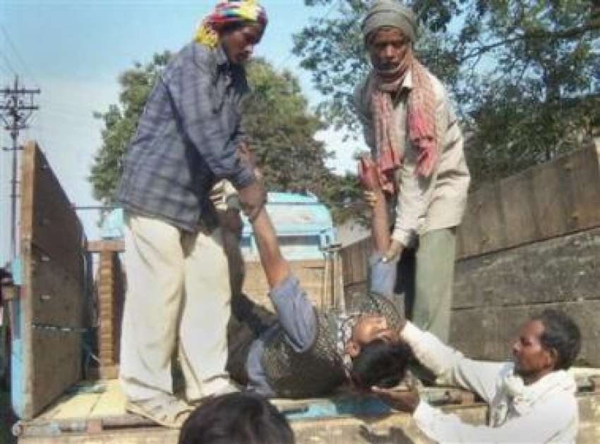 بھارت کی شورش زدہ شمالی مشرقی ریاست آسام میں پرتشدد واقعات ..