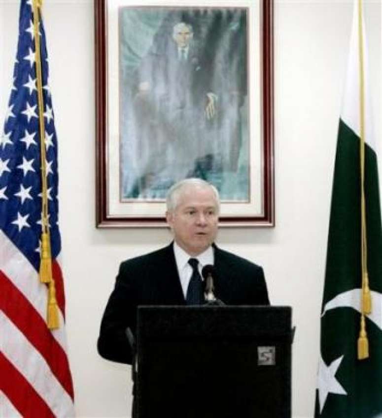 راولپنڈی،امریکی وزیر دفاع رابرٹ گیٹس مختصر پاکستانی دورے ..