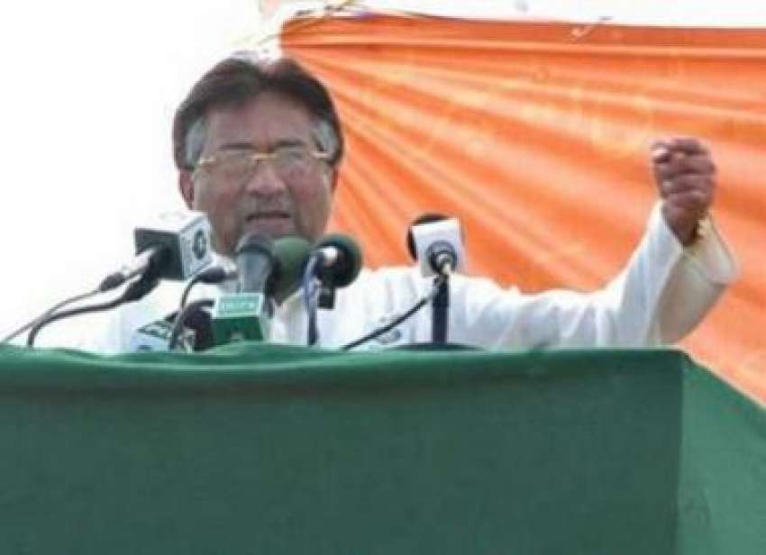 راولپنڈی،صدر جنرل مشرف جلسہ عام سے خطاب کر رہے ہیں۔