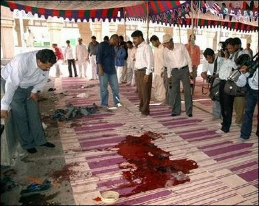 حیدرآباد، بھارتی تفتیشی افسراورصحافی، مکہ مسجد میں بم دھماکےوالی ..