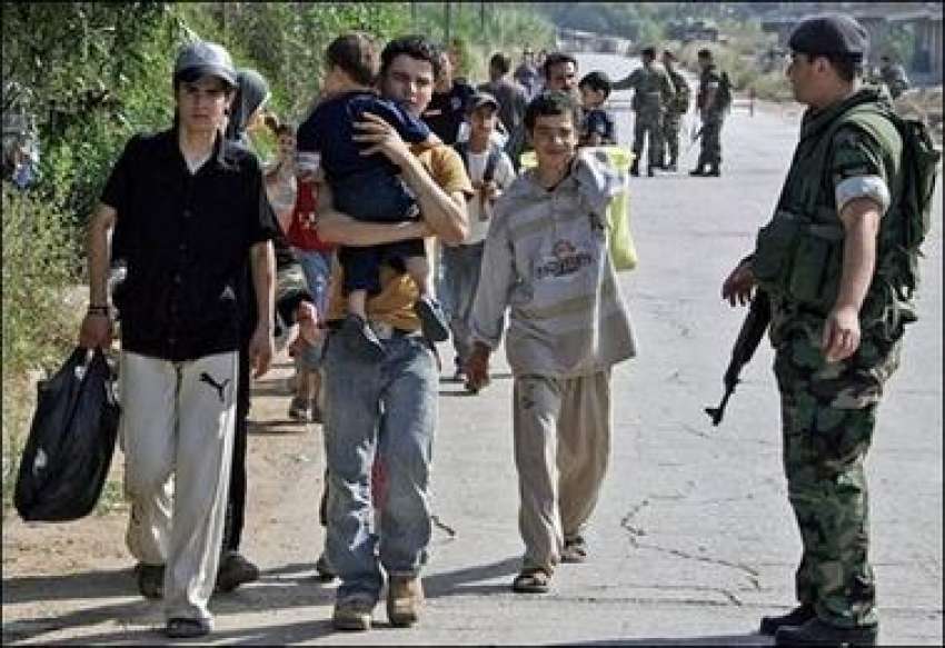 لبنانی فوجی نہرالبرد کے فلسطینی پناہ گزینوں کو محفوظ مقامات ..