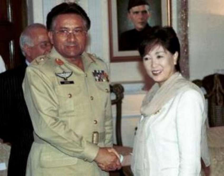 راولپنڈی،صدرجنرل مشرف جاپانی وزیردفاع یوریکوکوئیکی سے ..