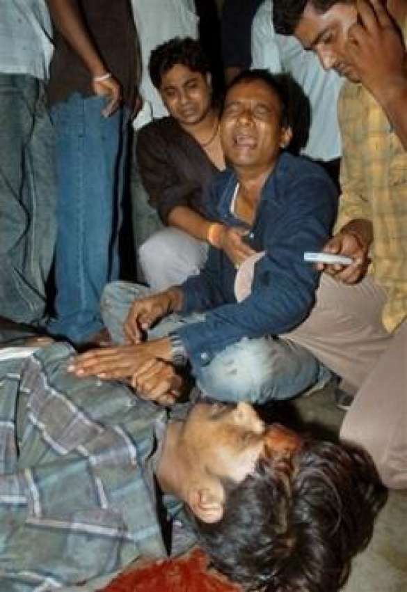حیدرآباد،بم دھماکے میں ہلاک ہونیوالے ایک شخص کے اہلخانہ ..