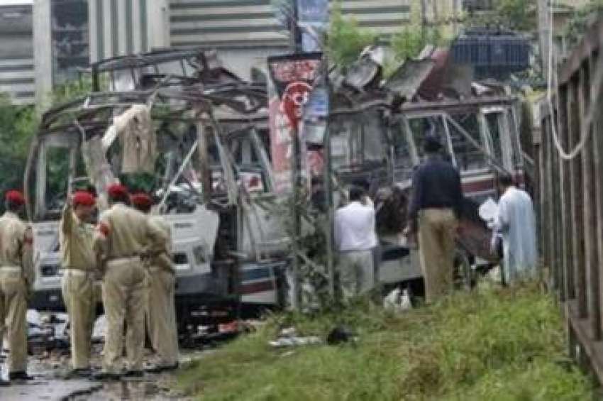 راولپنڈی،فوجی و بم ڈسپوزل اہلکار دھماکے سے تباہ ہونیوالی ..