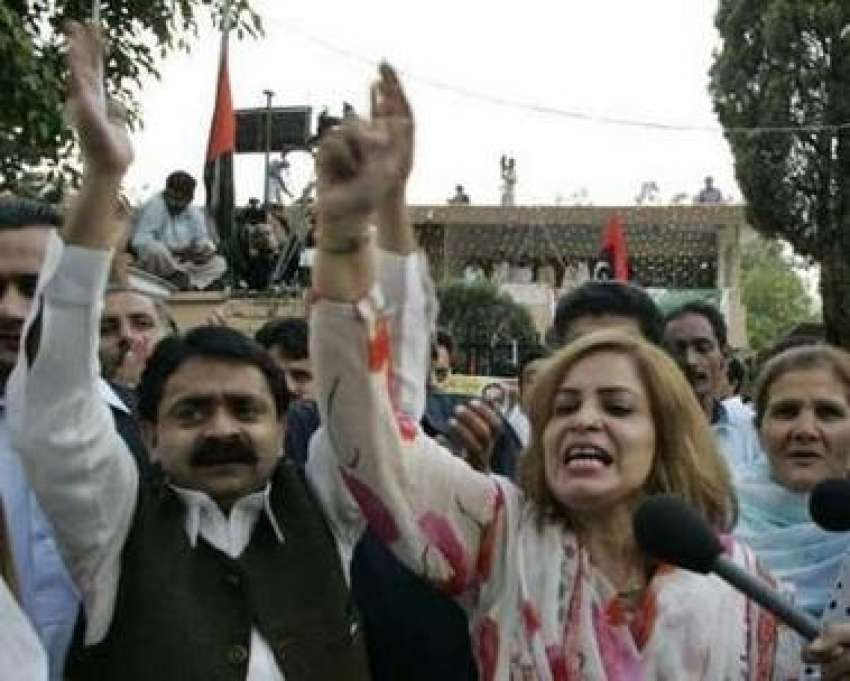 اسلام آباد،پیپلز پارٹی کے کارکنان بینظیربھٹو کی وطن واپسی ..