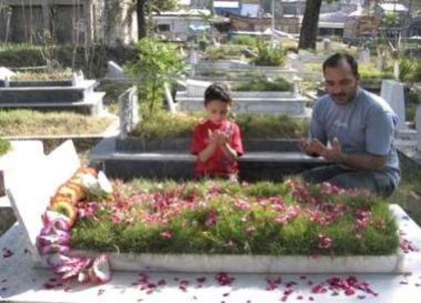 مظفر آباد۔ 8 اکتوبر کے زلزلے کو دو سال مکمل ہونے پر جاں بحق ..