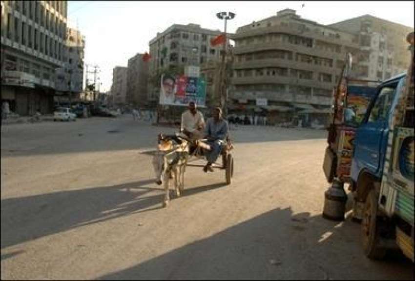کراچی، سانحہ اٹھارہ اکتوبر کیخلاف شہر میں‌دوسرے دن بھی ..