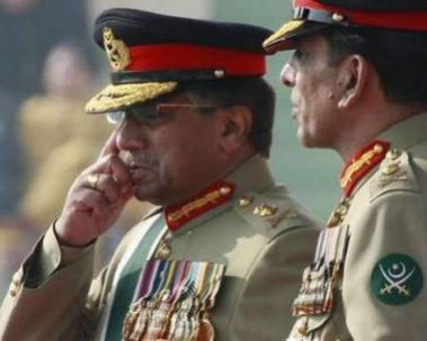 راولپنڈی،صدر مشرف آرمی ہیڈکوارٹر میں فوج کی کمانڈ  جنرل ..