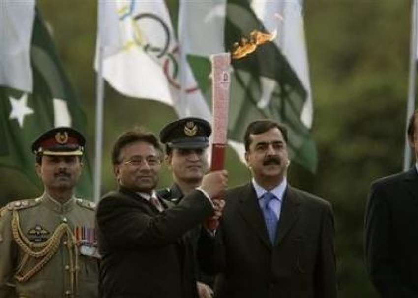 اسلام آباد،صدرمشرف اولمپک مشعل اُٹھائے ہوئے ہیں، وزیراعظم ..