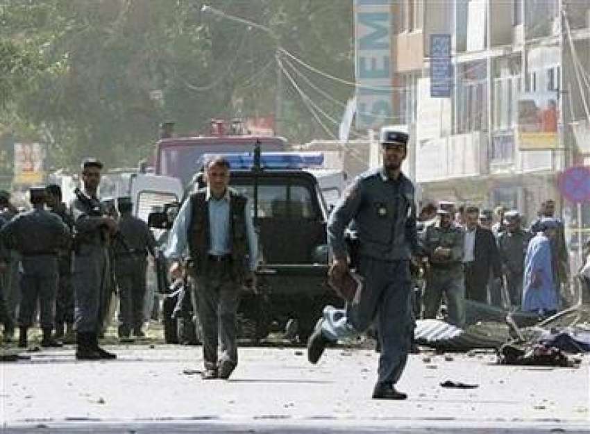 کابل، بھارتی سفارتخانے کے باہر ہونے والے خودکش بم دھماکے ..