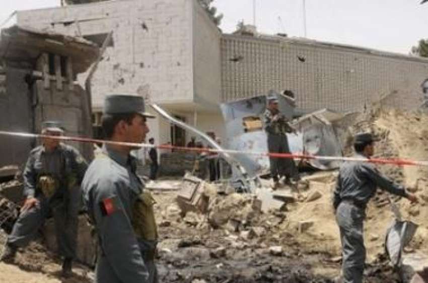 کابل،افغان پولیس اہلکار خودکش کار بم حملہ کا نشانہ بننے ..