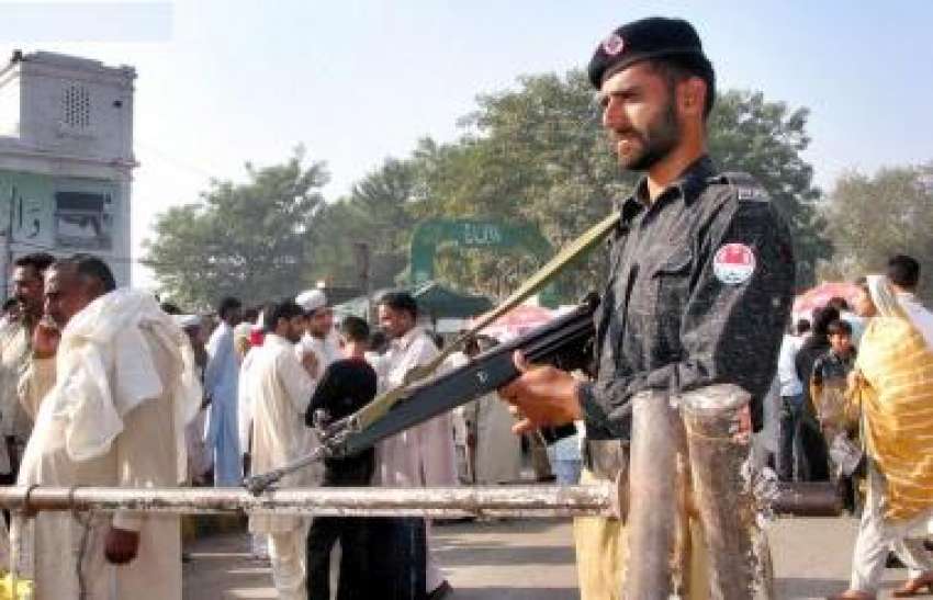 لاہور،پولیس اہلکار دارالجاج کے باہر کسی نا خوشگوار واقع ..
