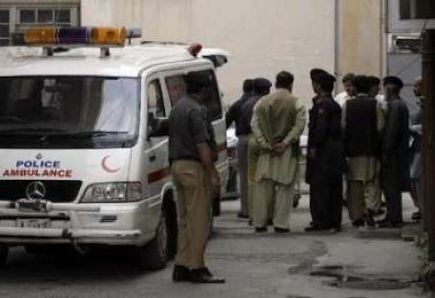 پشاور: سکیورٹی اہلکار فائرنگ سے جاں بحق ہونے والے امریکی ..