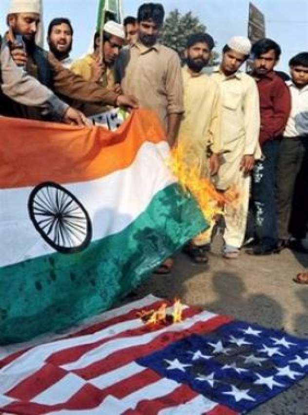 لاہور: بھارت اور امریکہ مخالف احتجاجی مظاہرے میں امریکہ ..
