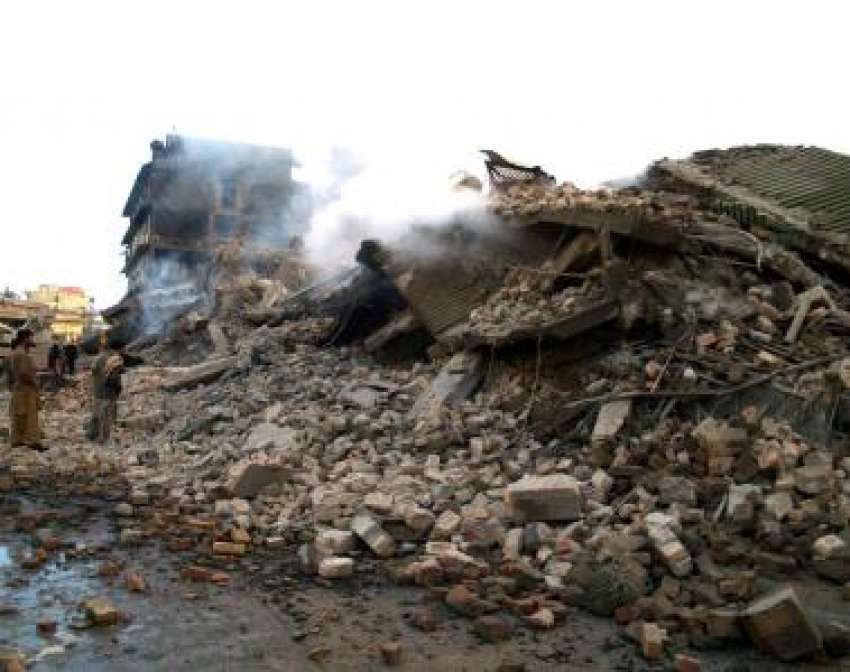 راولپنڈی،گکھڑ پلازہ میں آتشزدگی سے ہونے والی تباہی کا ایک ..