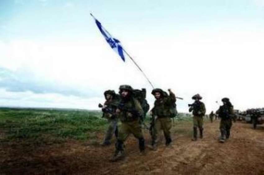 غزہ،اسرائیلی فوجی جنگ بند ی کے بعد غزہ بارڈرکراس کر رہے ..