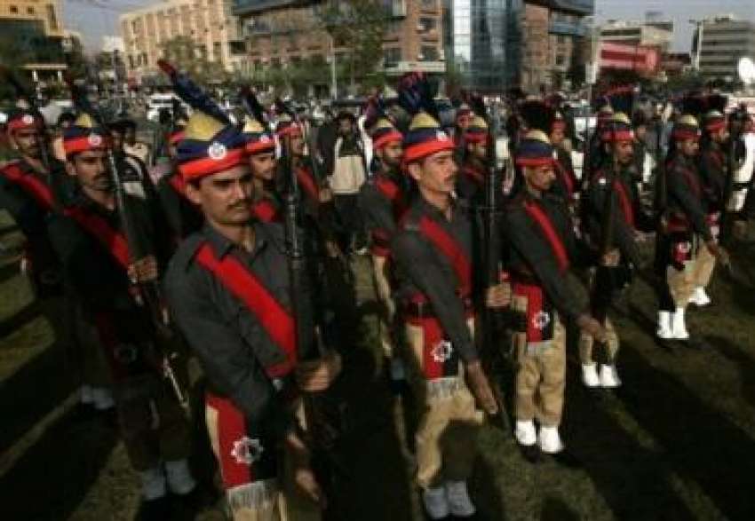 لاہور،پولیس اہلکار سری لنکن ٹیم پر ہونیوالے حملے والی جگہ ..