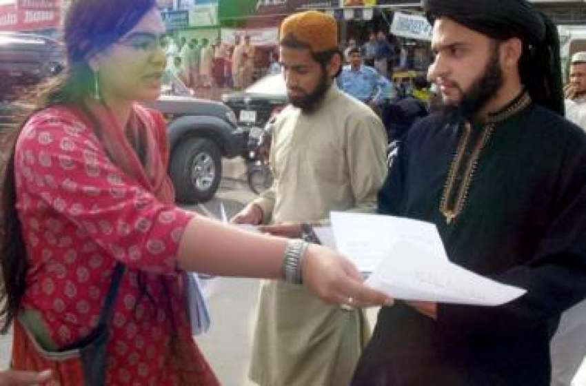 اسلام آباد،سول سوسائٹی کی کارکن سوات میں لڑکی کو کوڑے مارنے ..