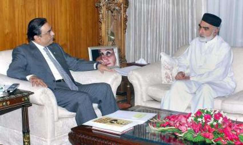 اسلام آباد،گورنر سرحد اویس احمد غنی صدر آصف زرداری سے ملاقات ..