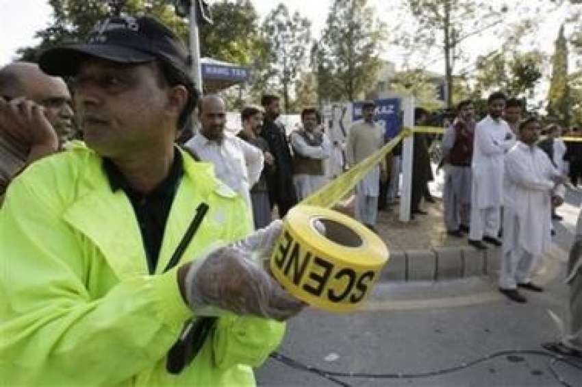 اسلام آباد،امدادی اہلکار نیول ہیڈکوارٹر پر خودکش حملے کے ..