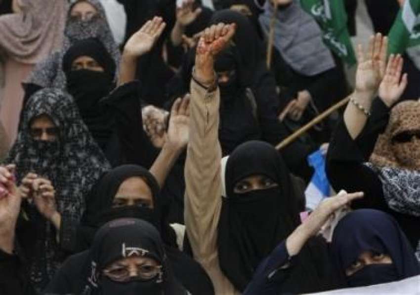 کراچی،جماعت اسلامی کی خواتین کارکن فرانس حکومت کی پردہ ..