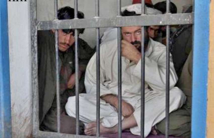 کوئٹہ، کچلاک سے طالبان کی شق میں گرفتار ہونیوالے افراد لاک ..