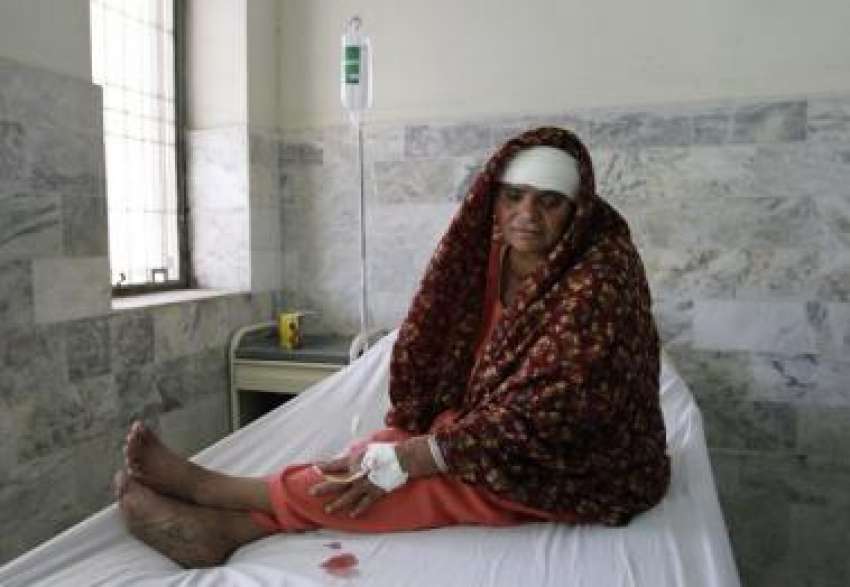 پاکپتن،مقامی ہسپتال میں حضرت بابا فرید گنج شکر کے مزار پر ..