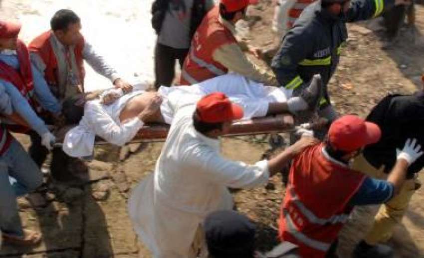 لاہور: ماڈل ٹاؤن ایس آئی اے کی بلڈنگ پر خودکش حملے میں زخمی ..